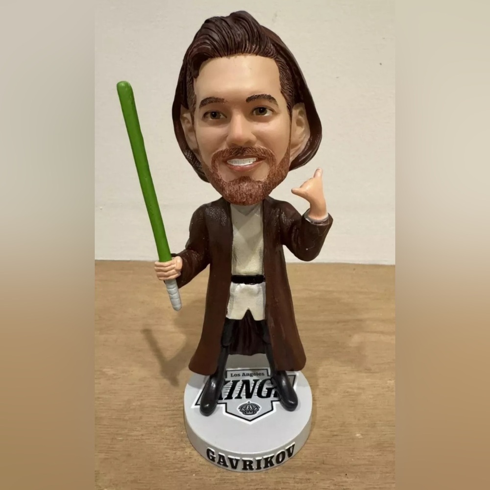 STAR WARS NIGHT Los Angeles Kings Bobblehead Vladislav Gavrikov Limited Edition🏒